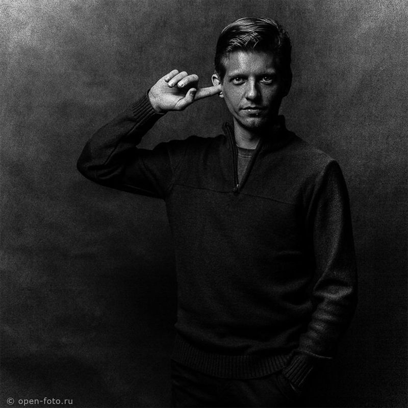 Черно-белый портрет. Фотограф Александр Гришаенков. Автор фото - Евгений Колков