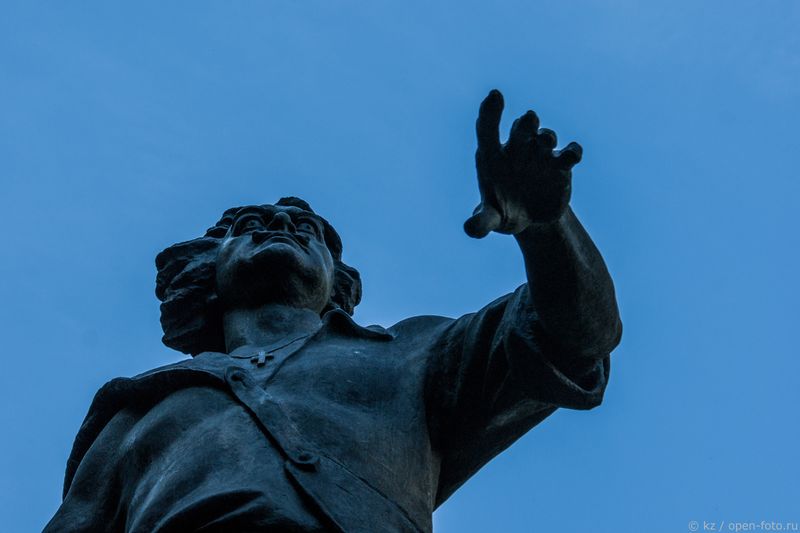 Измайловский остров. Памятник Петру Первому. Фото Ксении Ждановой